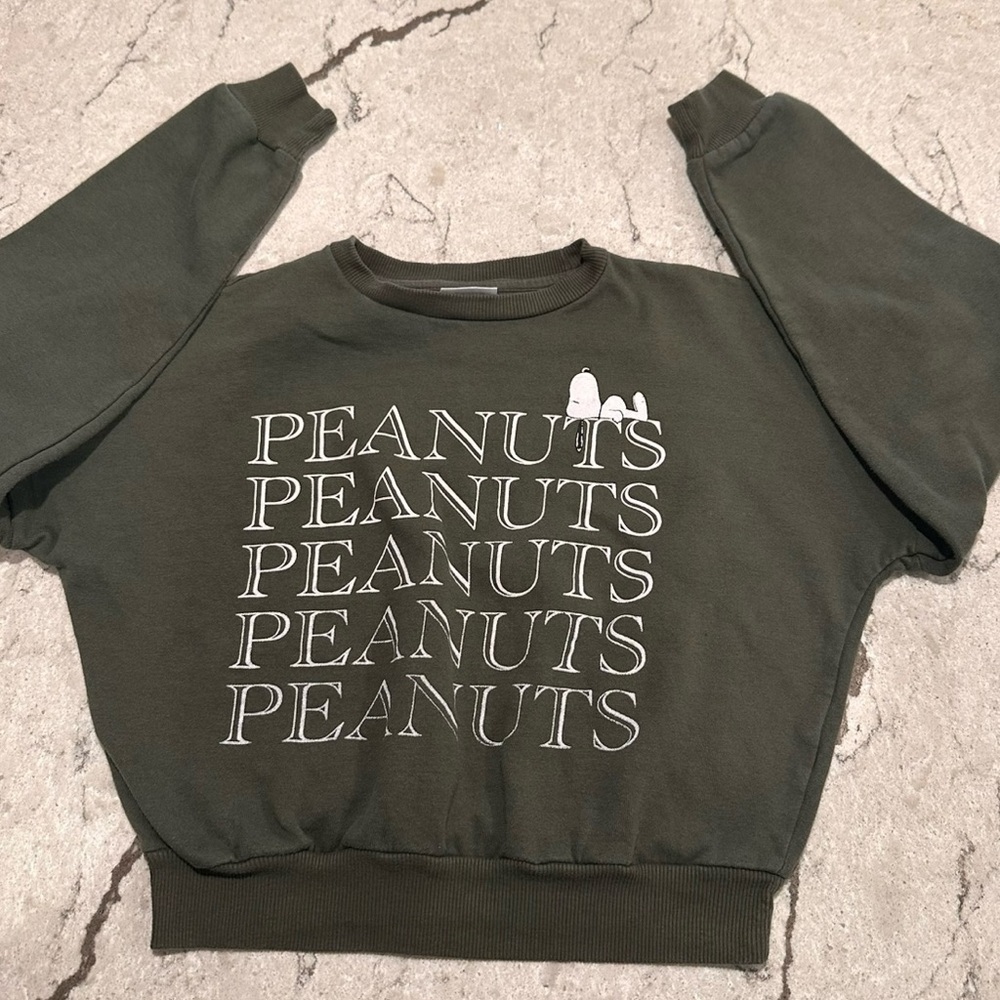 Classic Peanuts Y2K Olive green Snoopy Sweatshirt Size XS